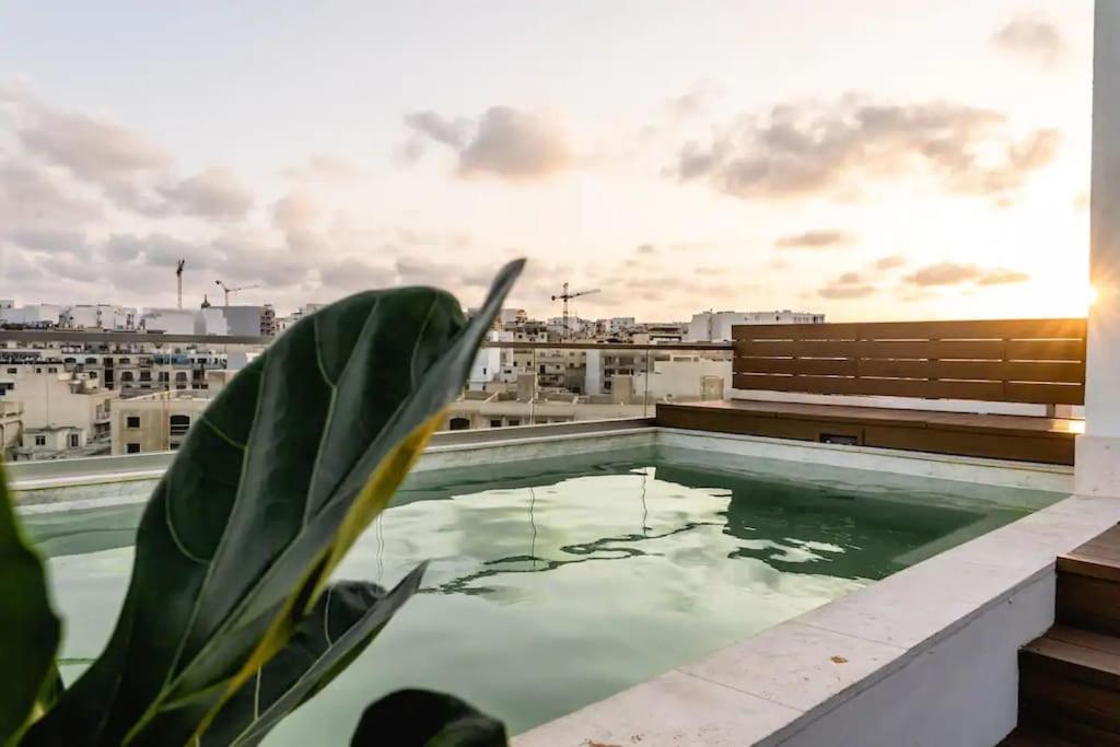 Luxurious & Stylish Penthouse With Private Pool Apartment มซิดา ภายนอก รูปภาพ