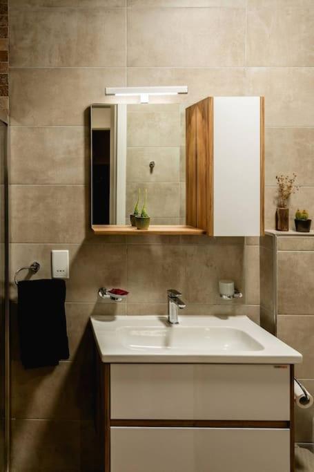 Luxurious & Stylish Penthouse With Private Pool Apartment มซิดา ภายนอก รูปภาพ