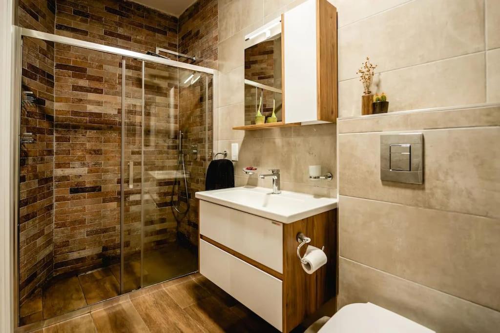 Luxurious & Stylish Penthouse With Private Pool Apartment มซิดา ภายนอก รูปภาพ
